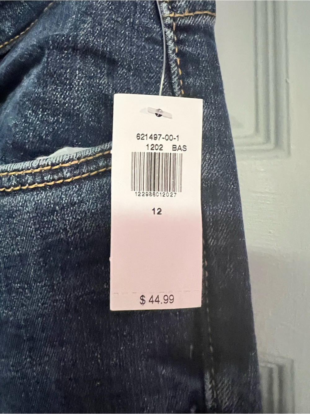 Old Navy Dark Distressed Rockstar Super Skinny Jeans - Picture 3 of 9